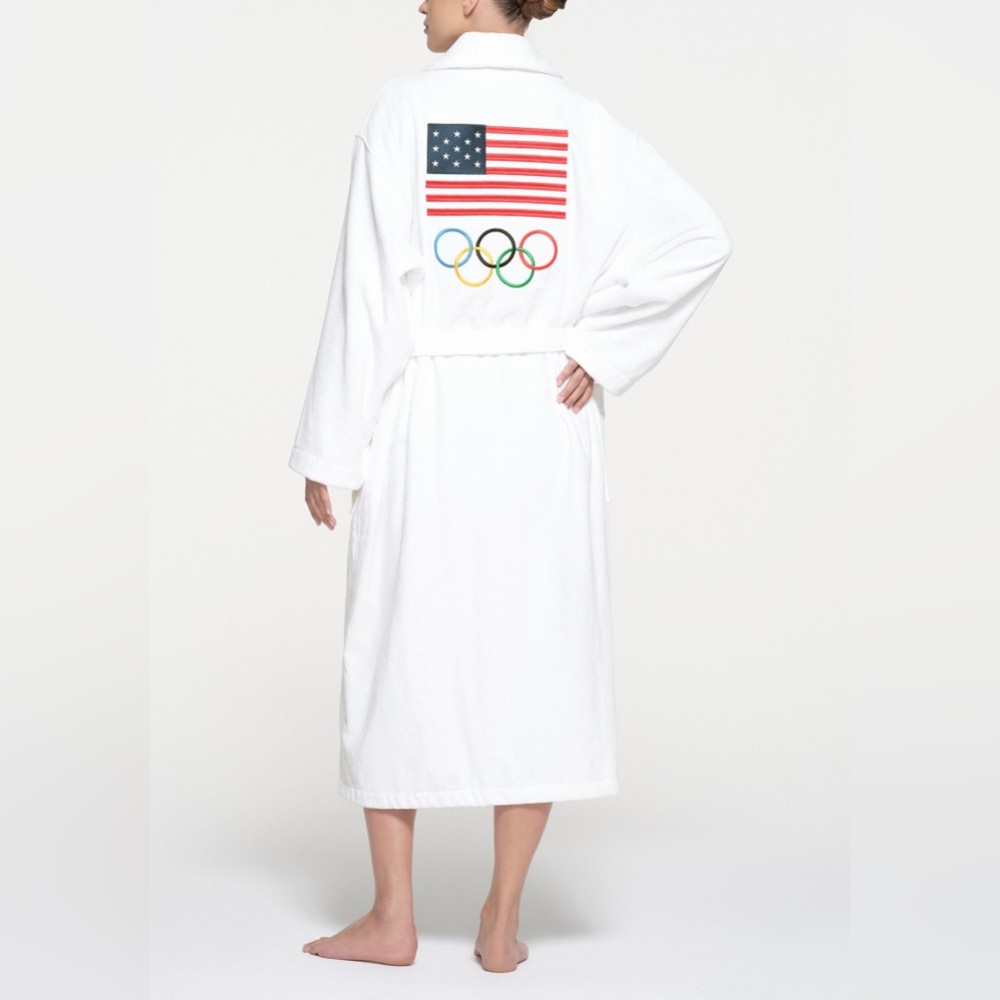 SKIMS x Team USA Olympics white Robe. NWT. $148. S / M.